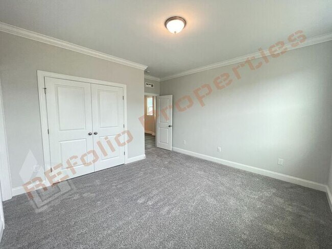 Building Photo - Gorgeous Brand New 4 Bedroom 3 Bath Home w...