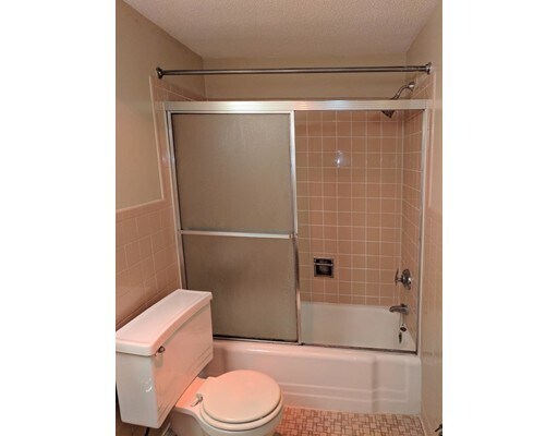 Building Photo - 101 Mulberry St