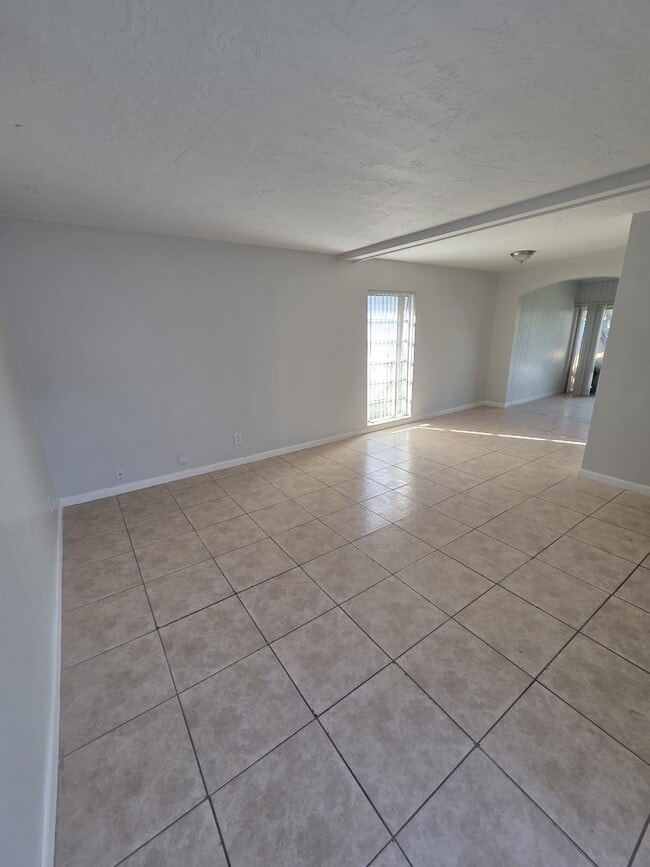 Building Photo - 7003 NW 79th St