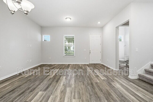 Building Photo - 14942 Guava Bay Dr