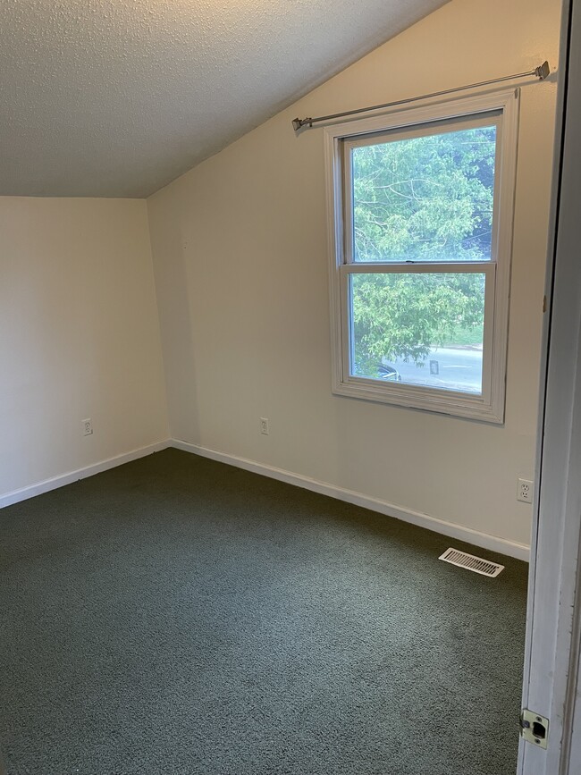 Building Photo - 1241 Nassau St
