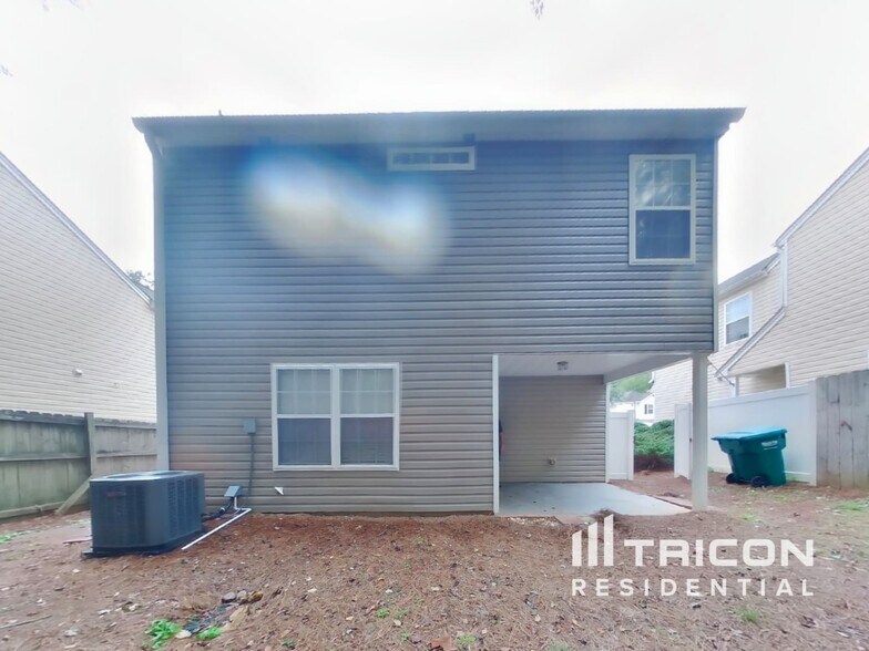 Building Photo - 218 Osmanthus Way