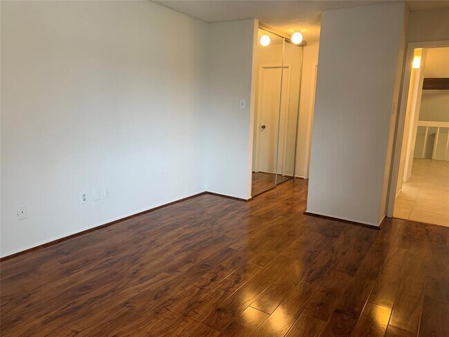 Building Photo - 3034 Windchase Blvd
