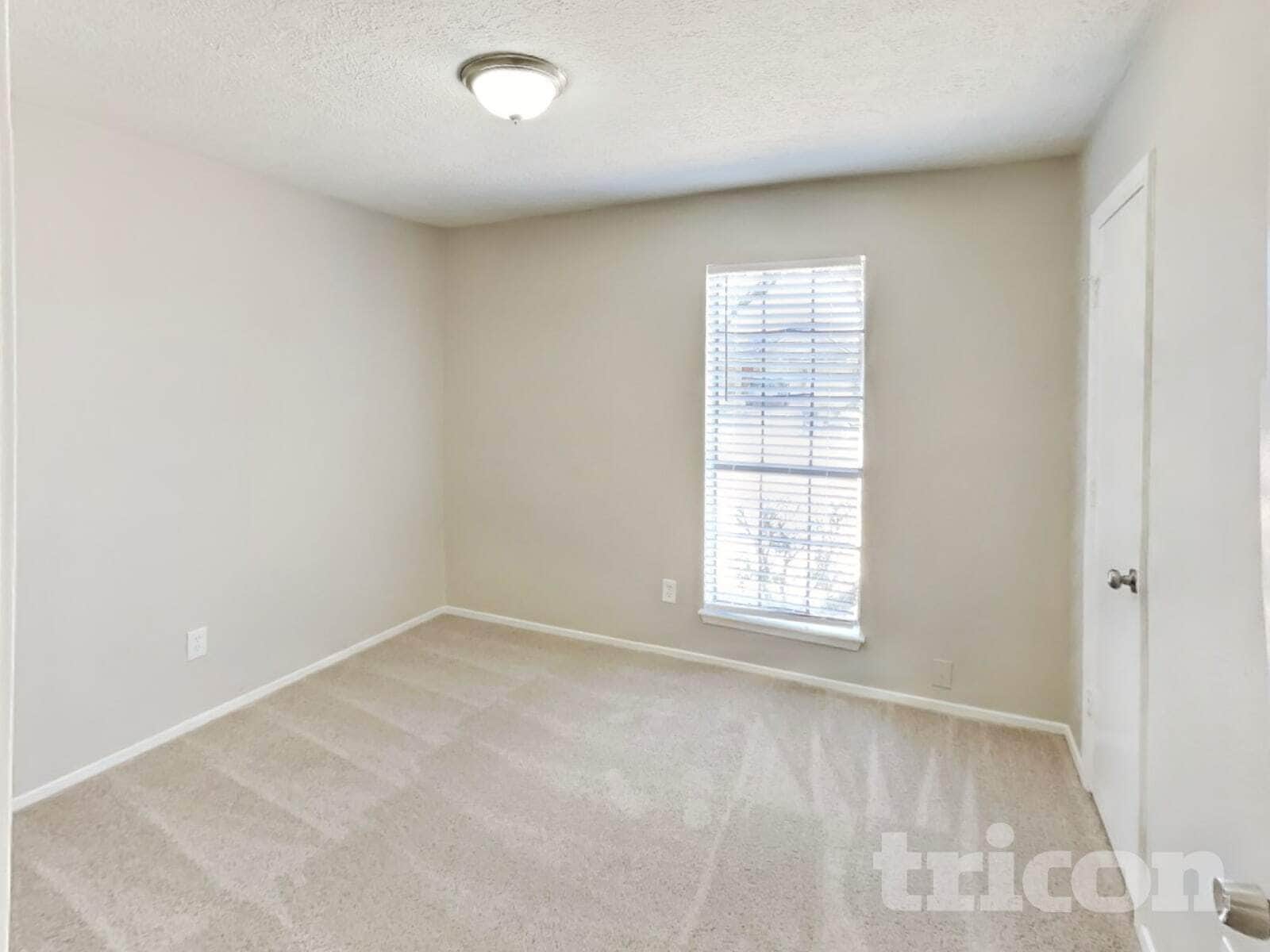 Building Photo - 20203 Fox Haven Ln