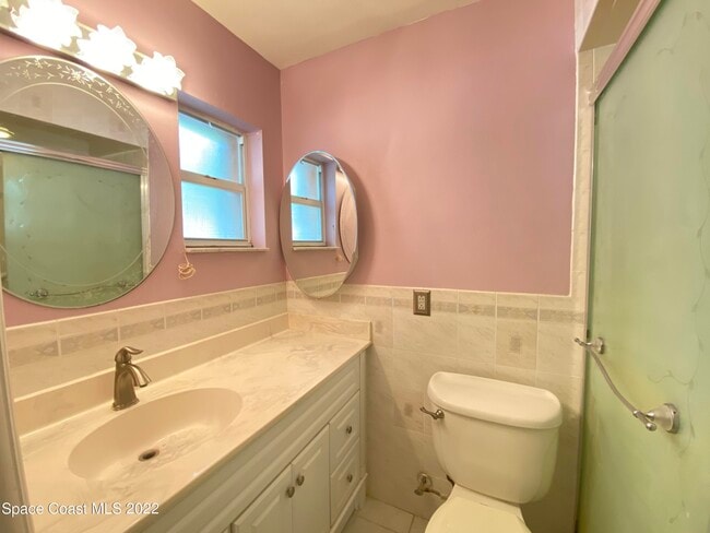 Building Photo - 288 Coral Way W