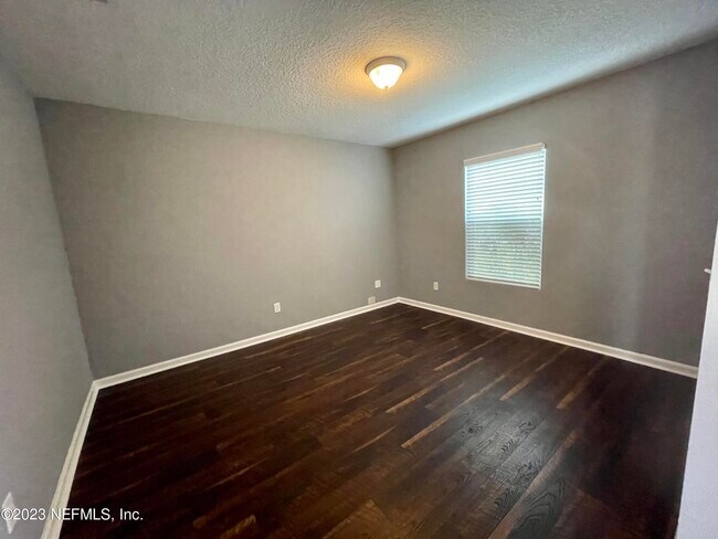 Building Photo - 15319 Bareback Dr