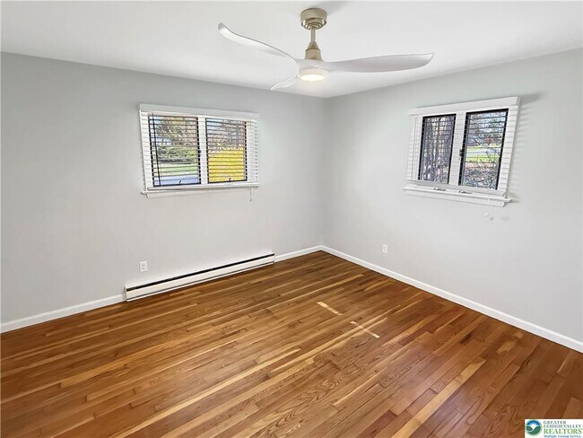 Building Photo - 308 Hemlock Ln