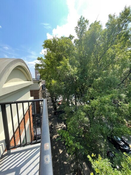 Balcony - 10 E Washington St