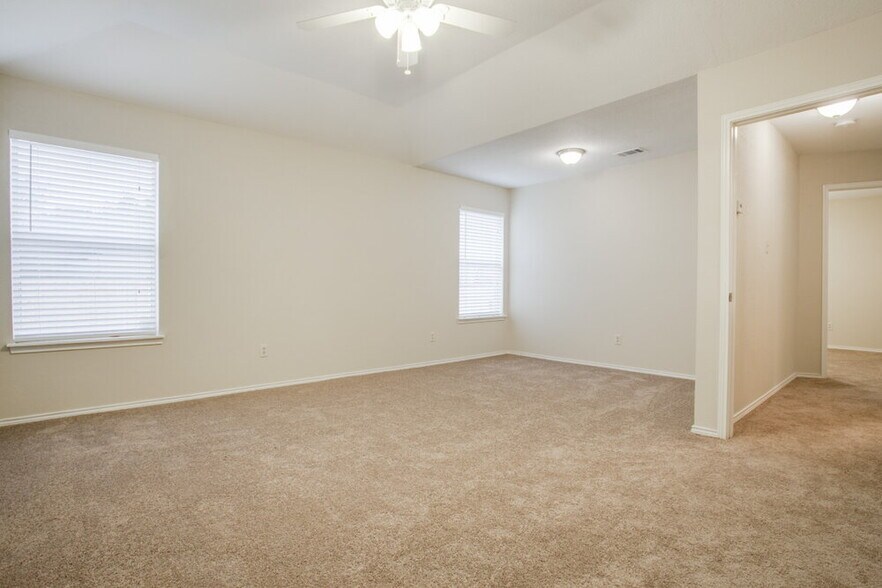 Building Photo - 1009 Neptune Ct