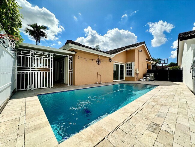Building Photo - 6097 SW 128th Ct