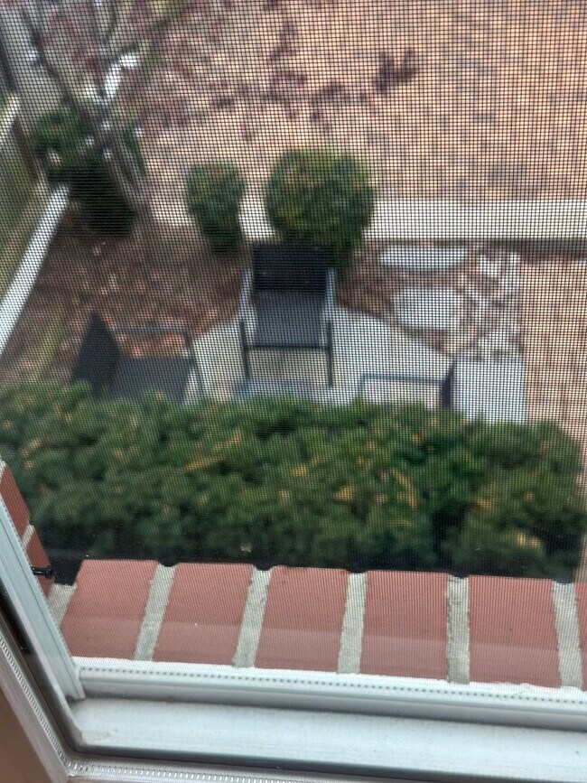 Building Photo - Modern 2 Bedroom, 2 Bathroom Penthouse with Parking in Historic LeDroit Park