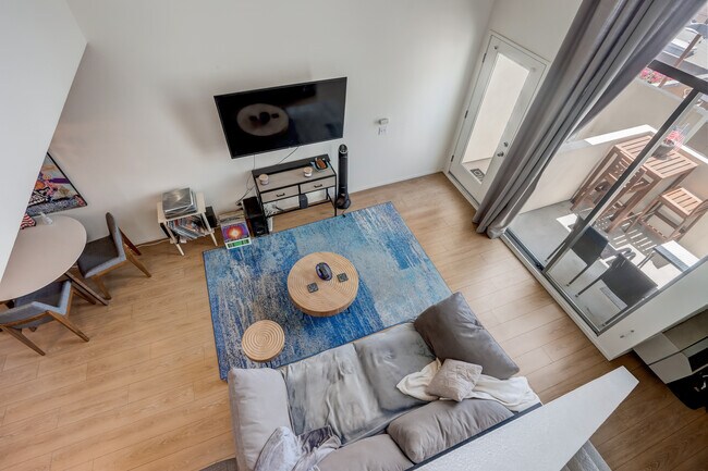 Building Photo - 2064 Kettner Blvd