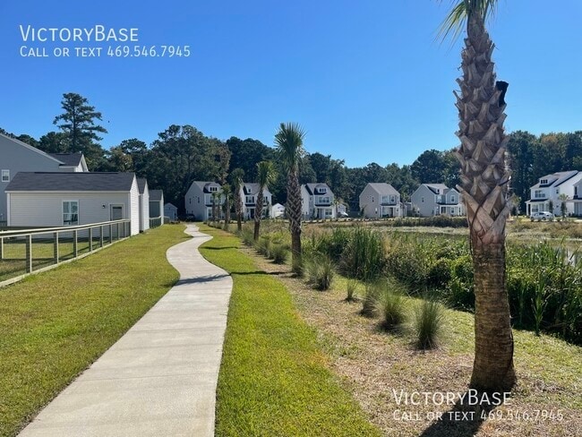 Building Photo - 26 Jolene Dr