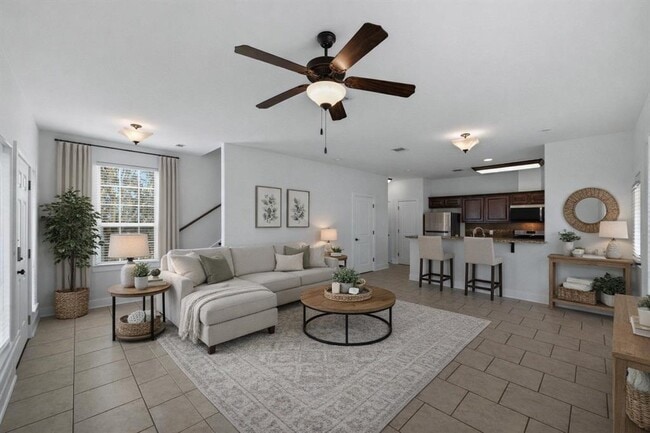 Building Photo - 1620 Haskell St