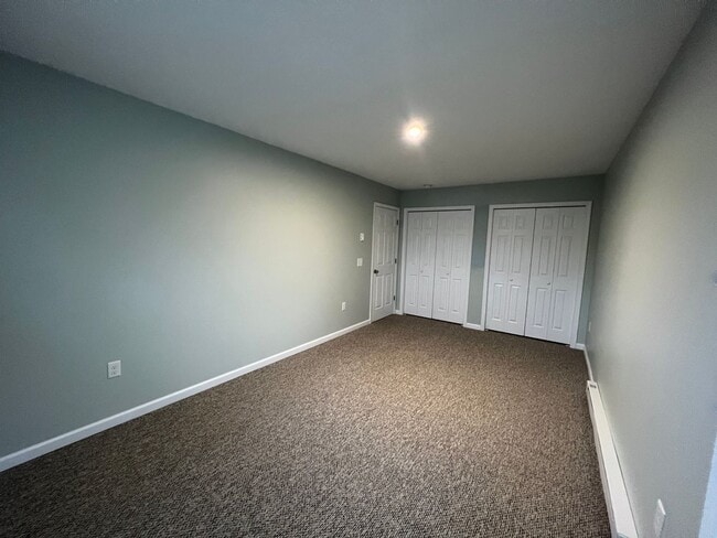 Building Photo - 723 Eastgate Pl
