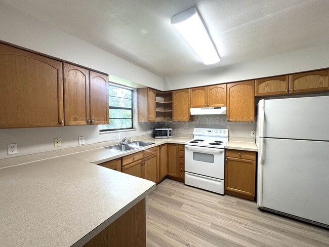 Building Photo - 3450 Harrow Ln