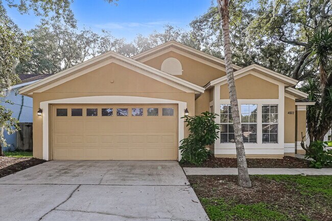 Building Photo - 4022 Fontana Pl