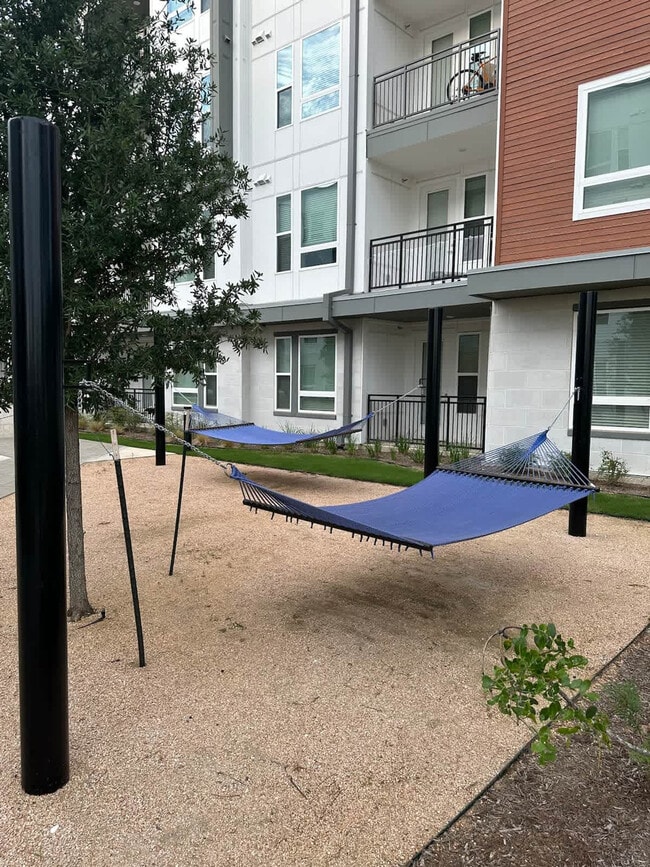 Building Photo - 12208 Tech Ridge Blvd