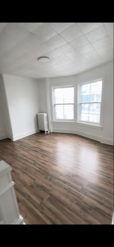 Building Photo - 821 Lincoln St