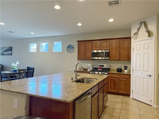 Building Photo - 3548 E Tompkins Ave