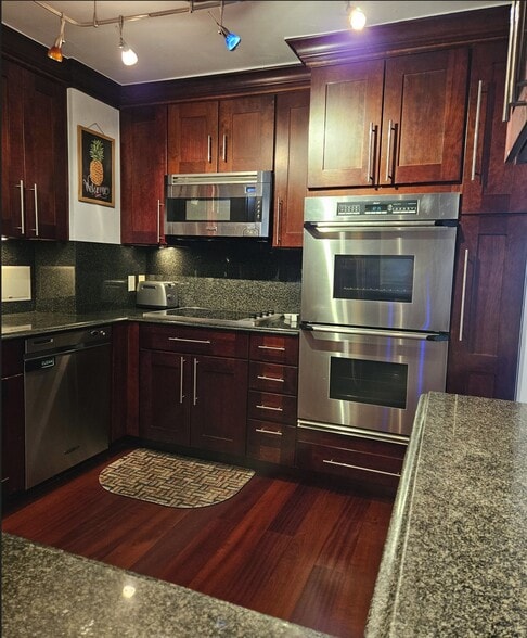 Kitchen - 1020 15th St