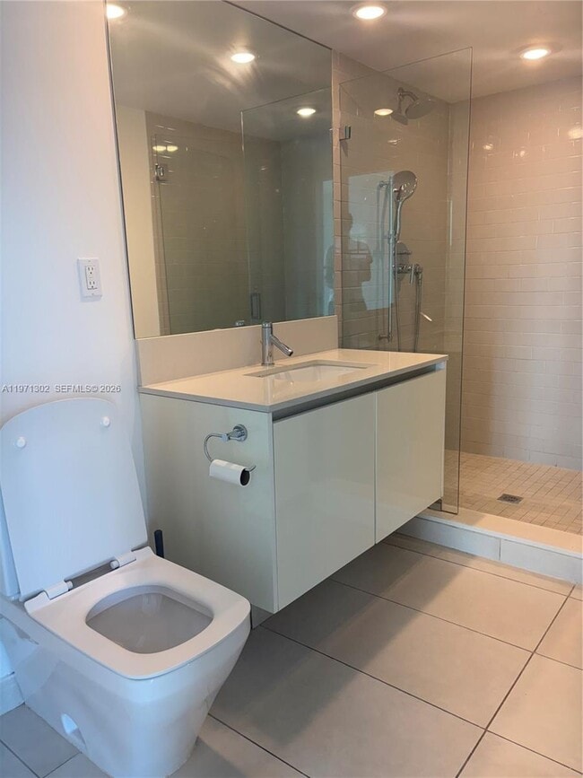 Building Photo - 1025 92nd St