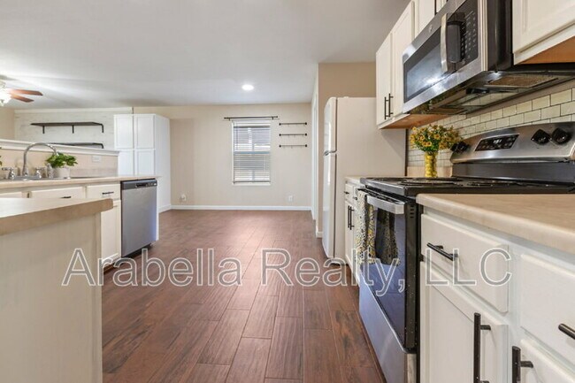 Building Photo - 12628 Mexican Plum