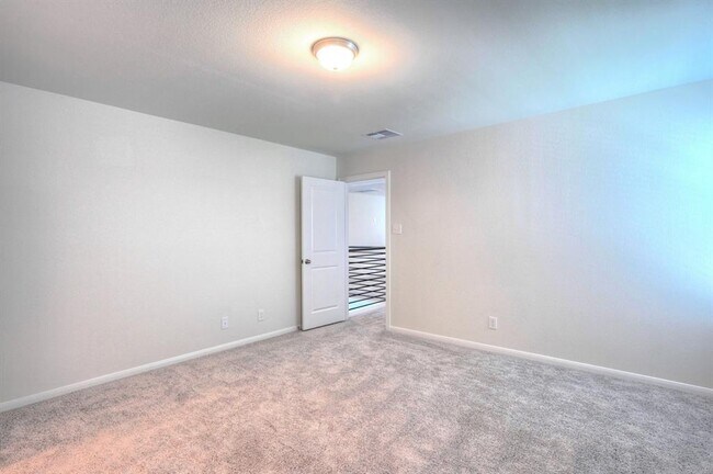 Building Photo - 22234 Delphin Grv Dr