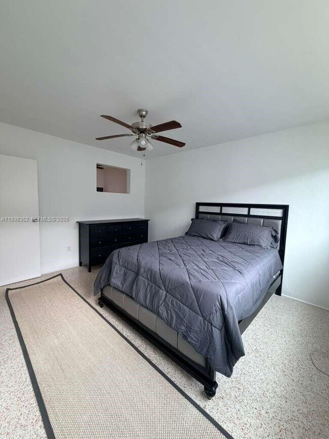 Building Photo - 790 81st St