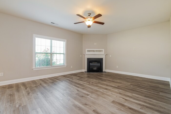 Building Photo - 161 Trevor Ridge