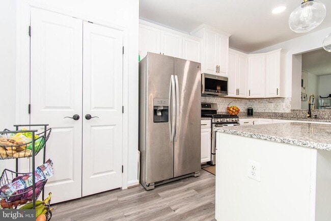 Building Photo - 4559 Tinder Box Cir