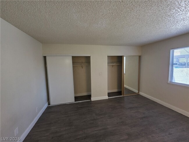 Building Photo - 4941 Newport Cove Dr