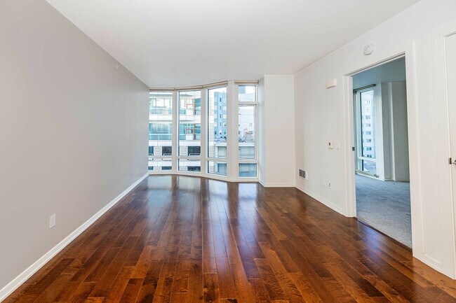 Building Photo - 829 Folsom St