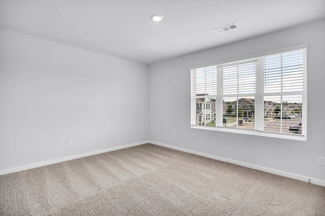 Building Photo - 719 Ashbrook Dr