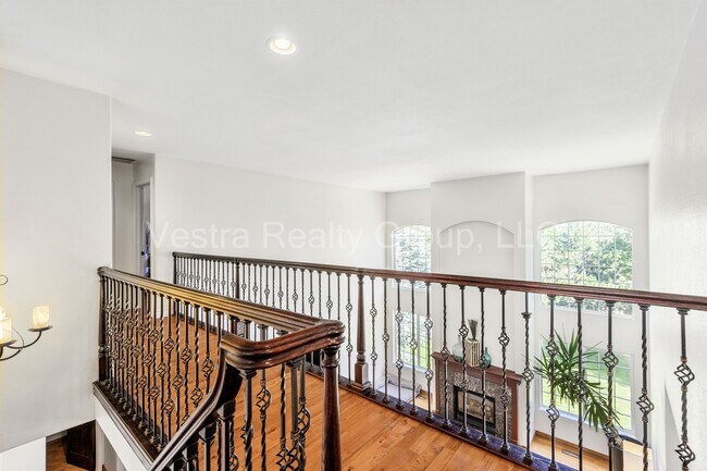 Building Photo - 2157 Maples Pl