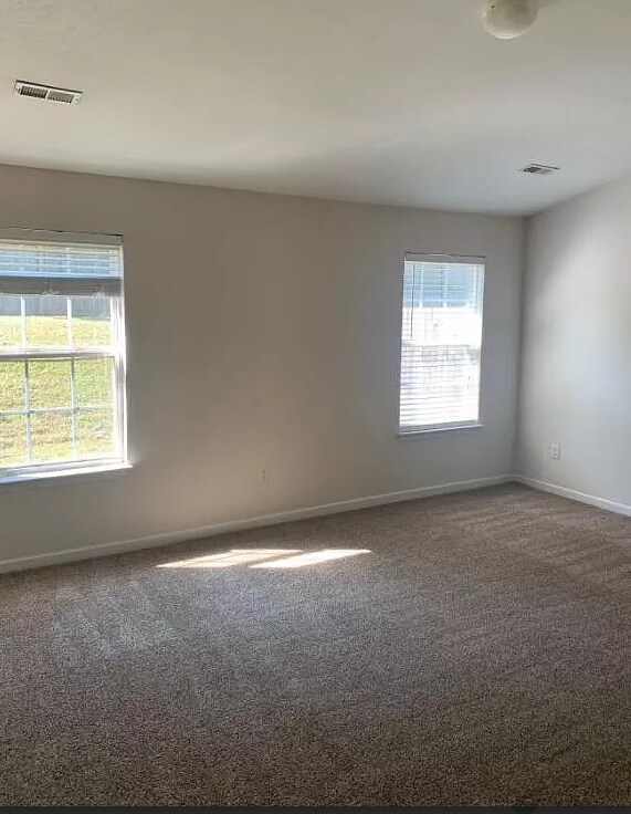 Building Photo - Charming 3 Bedroom Home in Simpsonville, S...