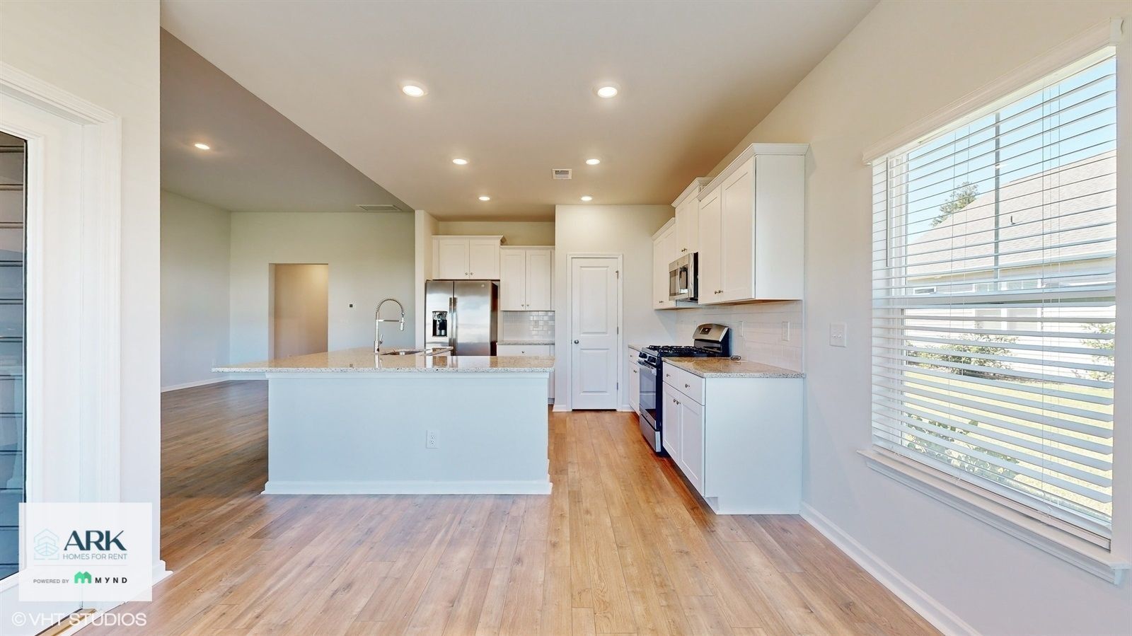 Building Photo - 163 Barwick Dr NW