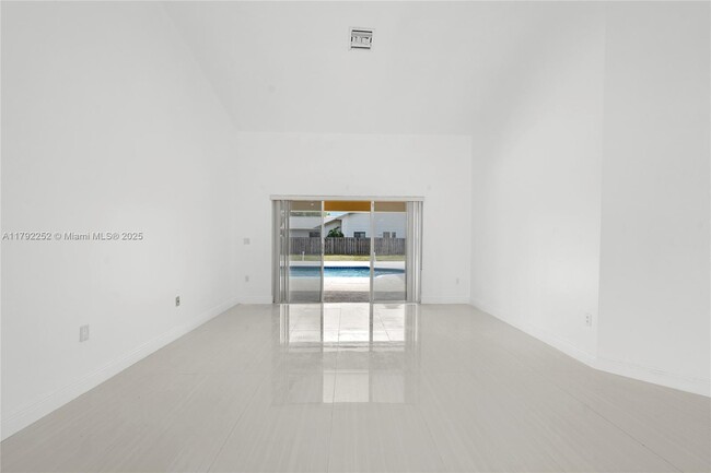Building Photo - 1400 SW 54th Ave