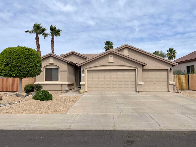 Primary Photo - 17646 N 168th Dr
