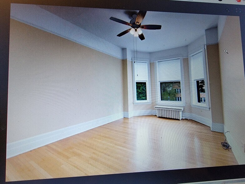 Building Photo - 315 S Maple Ave