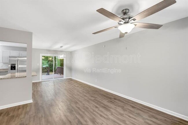 Building Photo - 2966 Fern Valley Dr SW