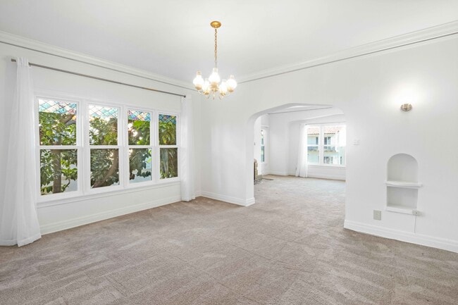 Building Photo - 645 S Detroit St