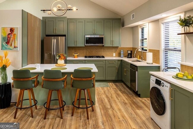 Building Photo - 1668 N Druid Hills Rd NE