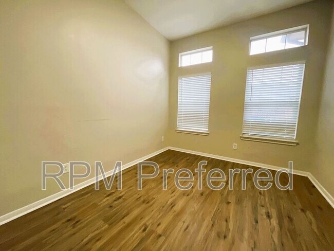 Building Photo - 13542 Forest Gully