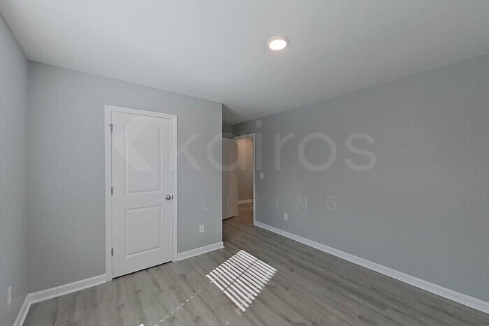 Building Photo - 132 Denise Dr