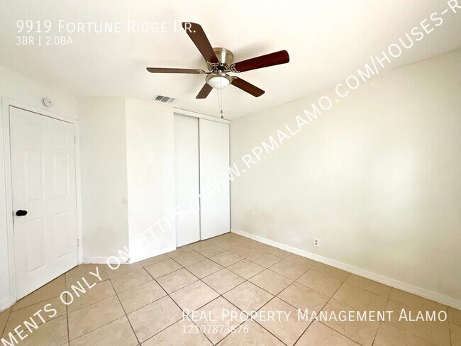 Building Photo - 9919 Fortune Ridge Dr