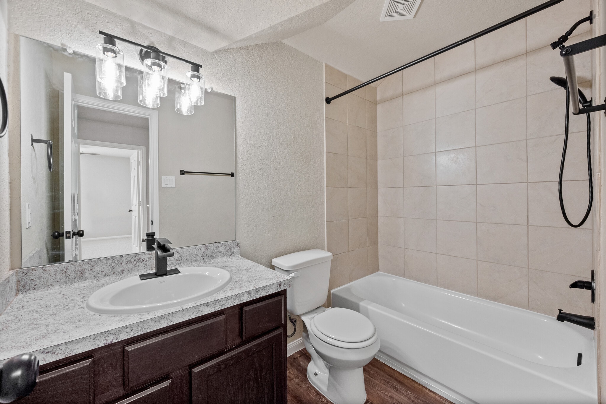 Building Photo - 16649 E Forrestal