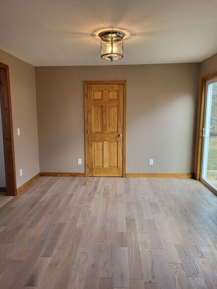Building Photo - 48 Reynolds Street Ext