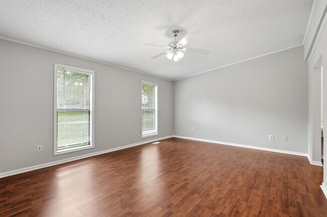 Building Photo - 2939 Gray Feather Dr
