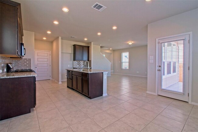 Building Photo - 6501 Wolf Pack Dr